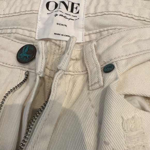 NWT One Teaspoon Capri boyfriend Ripped Jeans - Picture 4 of 5